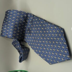 VAN HEUSEN 100% Silk Neck Tie Blue Beige Hand made